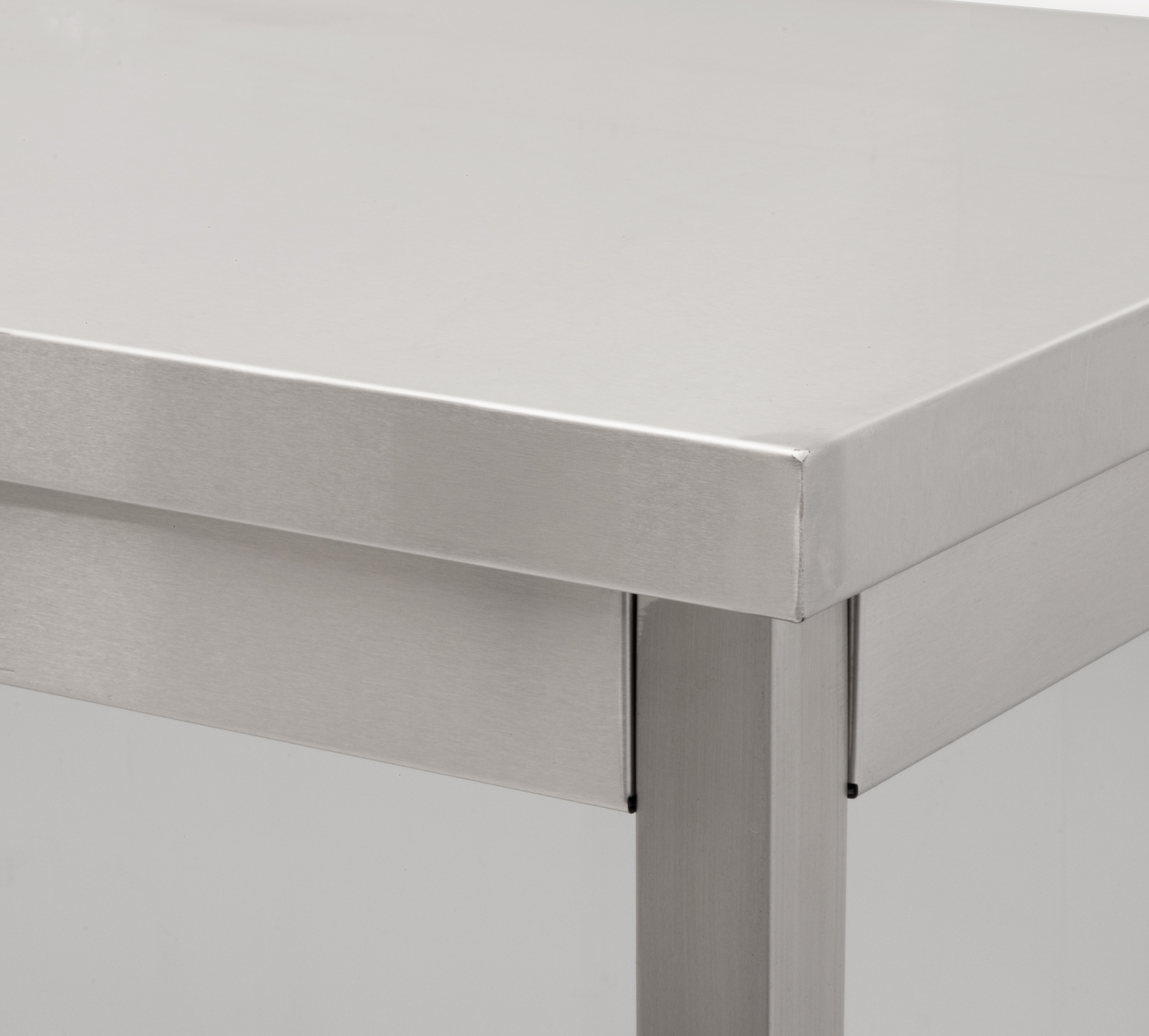 HCB Basic-line Arbeitstisch - mit Unterregal - 160 x 70 x 85 cm - mobil - Edelstahl